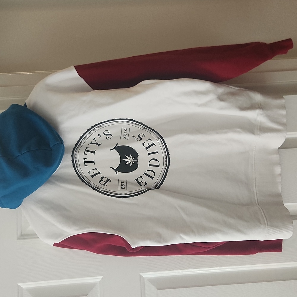 Bettys Eddie's Hoodie Size M - Picture 9 of 12